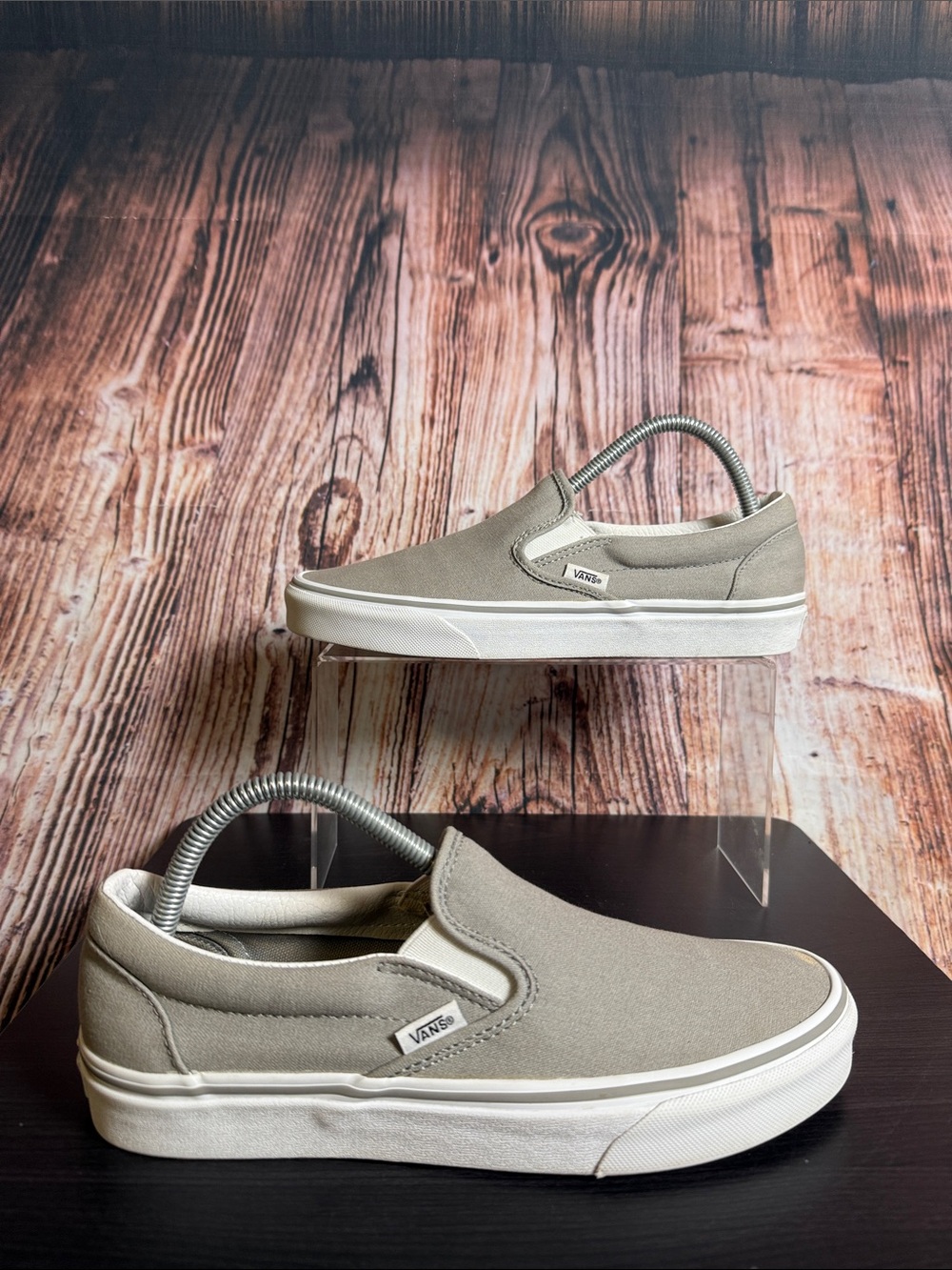 Vans Classic Slip On Sneakers Mens Sz 8 Womens Sz 9.5